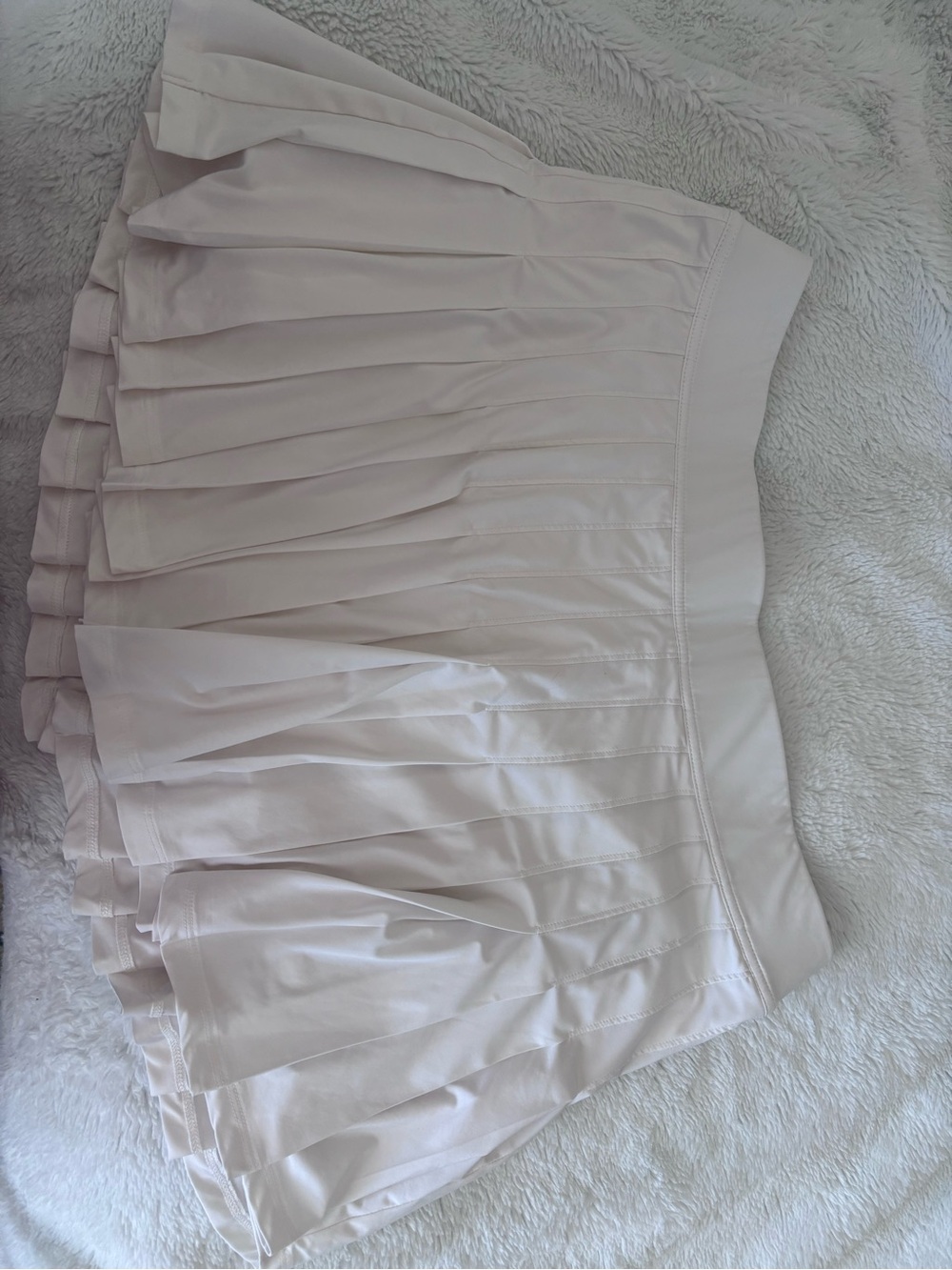 Vineyard Vines Performance Skort in White